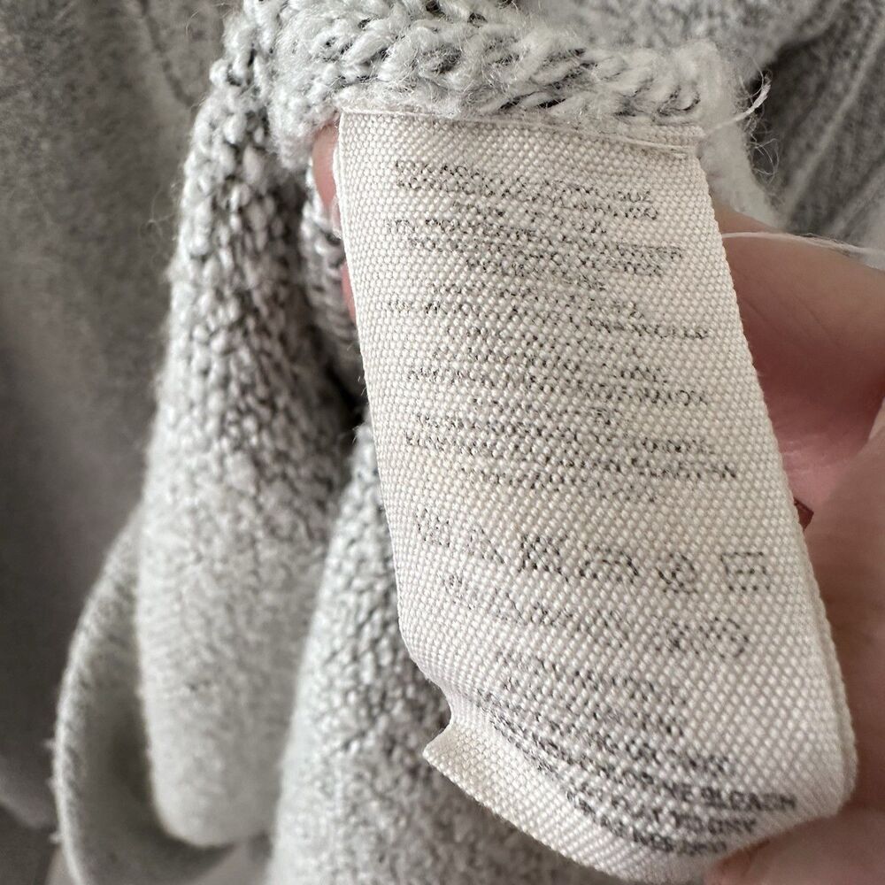 Free People Lovely Lines Bell-Sleeve Plunging V-Neck Sweater in Gray Size Large - Picture 8 of 14